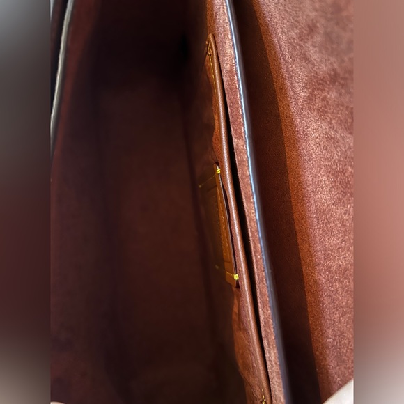 COACH Studio Shoulder Bag In Signature Canvas With Heart Print - Picture 7 of 9